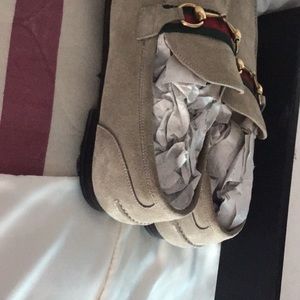 Loafers,leather upper and sole moccasin queen/NSAID’s nylon Gucci oatmeal/verve